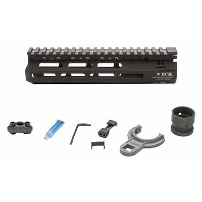 MCMR HANDGUARD  8'' M-LOK FREE FLOAT BLACK