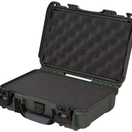 Nanuk 9091006 909 Waterproof & Airline Approved Olive Resin w/ Cubed Foam 11.44" L x 7" W x 3.68" H Interior Dimensions