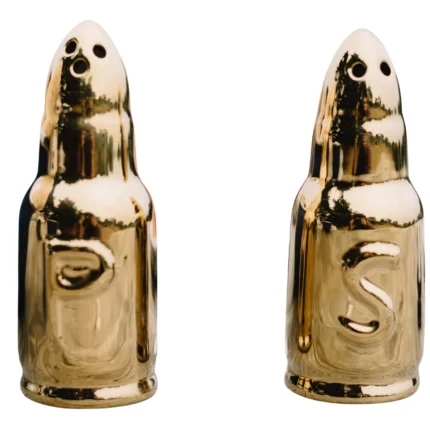CAMP CBG-1036 SALT AND PEPPER SHAKERS BULLET